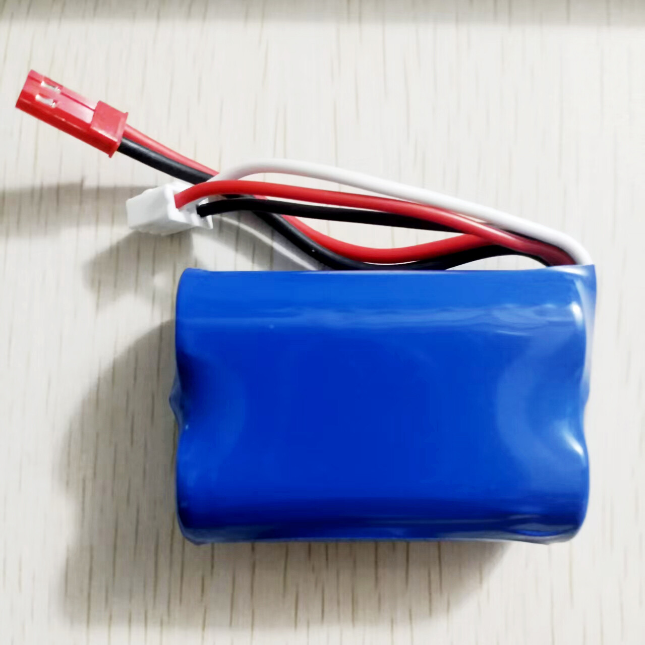 18500 7,4 V 1100mAh JST 15C ba - Drone Mjx Rc reseña y precio