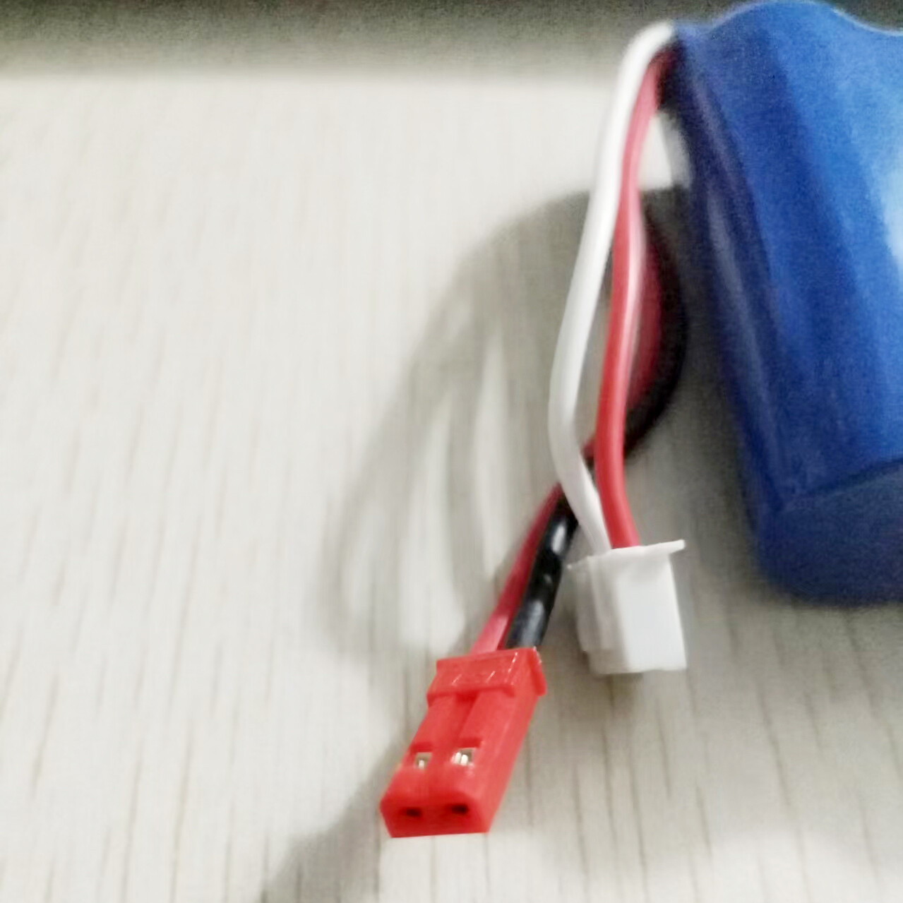 18500 7,4 V 1100mAh JST 15C ba - Drone Mjx Rc reseña y precio